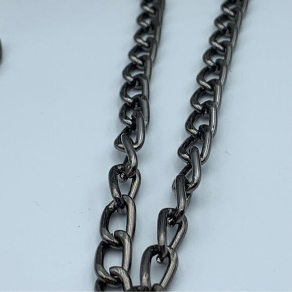 Charles Dary Black and White Panda Crossbody Bag with Beaded Design - Picture 5 of 12